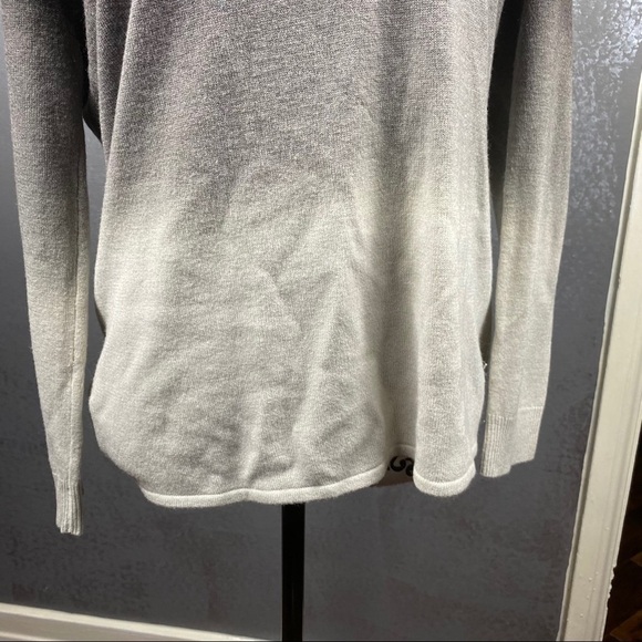 Fun black/gray ombré soft turtleneck sweater - Picture 5 of 12